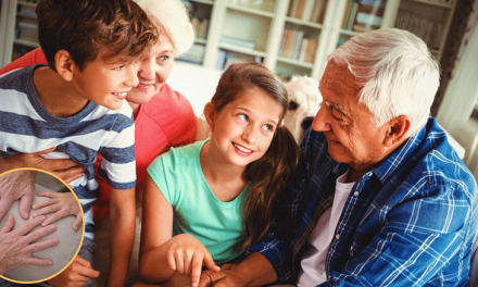 ¡Felicidades en su día, a los grandes amores de nuestra vida: Los Abuelitos!